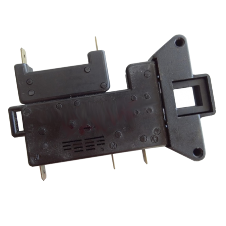 C00052845 Замок люка Indesit